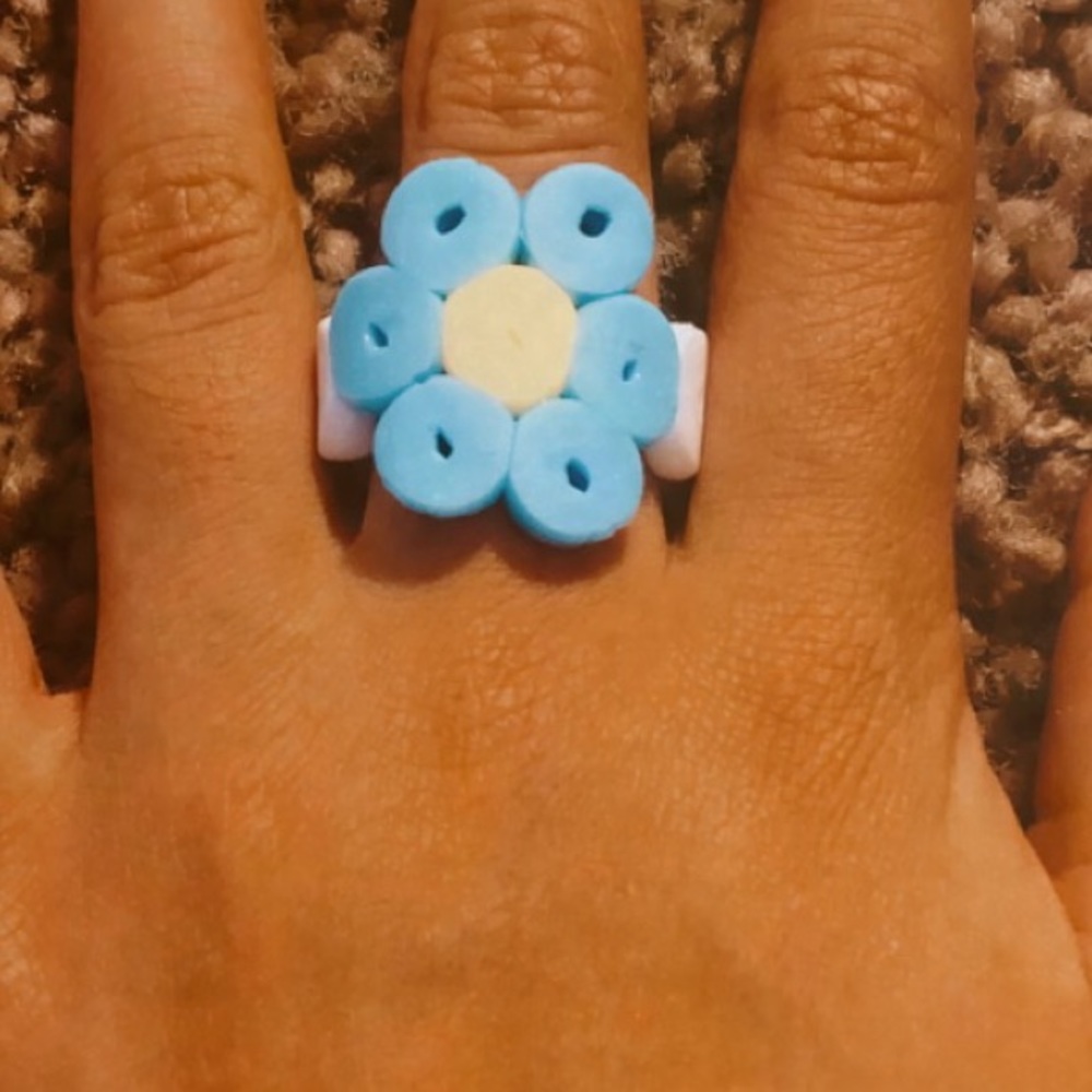 handmade flower ring :)